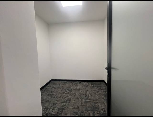 298M² OFFICE TO LET IN ILLOVO